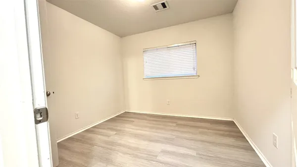 $1,950 | 6818 Hampden Point Court, Houston, TX 77040