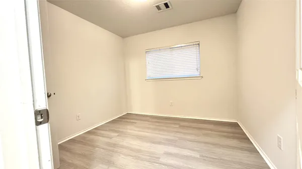 $1,950 | 6818 Hampden Point Court, Houston, TX 77040