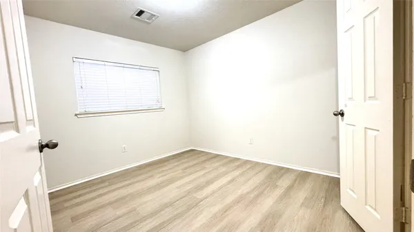 $1,950 | 6818 Hampden Point Court, Houston, TX 77040