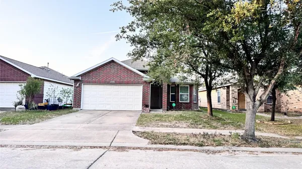 $1,950 | 6818 Hampden Point Court, Houston, TX 77040