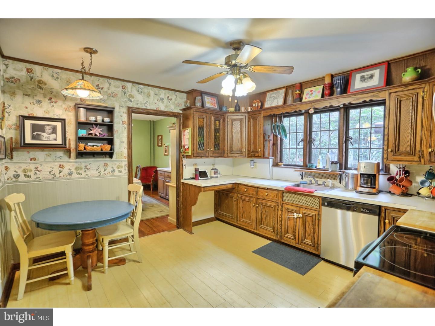 1605 Alsace Road Reading, PA 19604 - Photo 6 of 25 Gallery Image 6