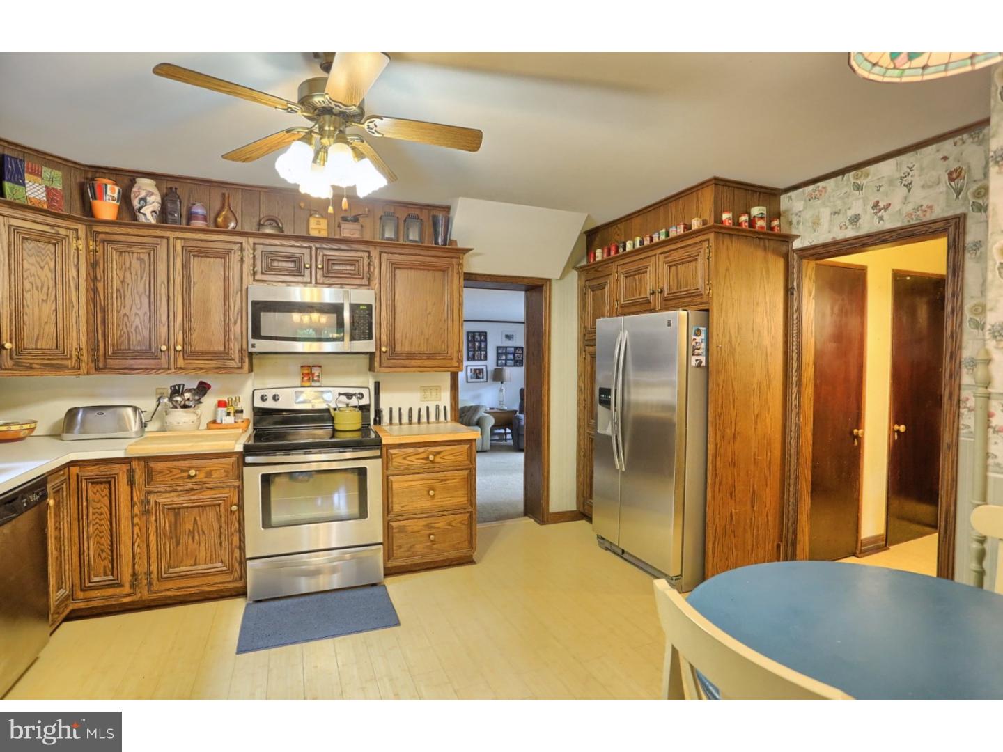 1605 Alsace Road Reading, PA 19604 - Photo 8 of 25 Gallery Image 8