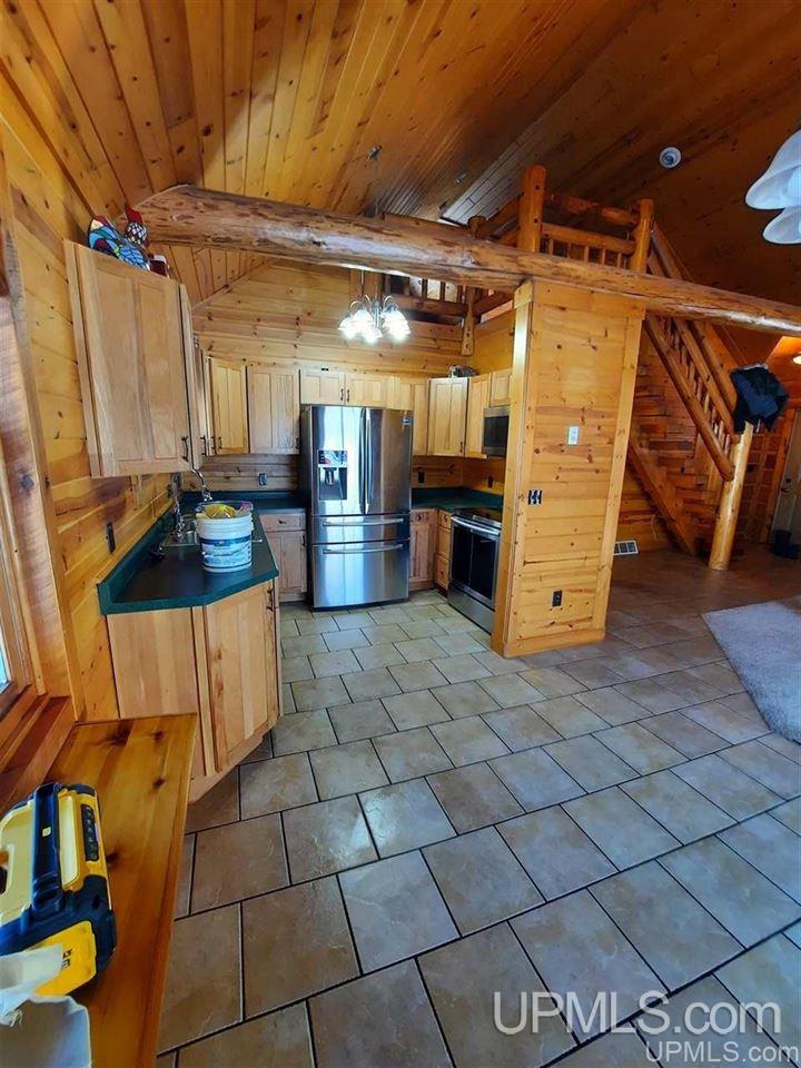 2662 Carlson Road Florence, WI 54121 - Photo 5 of 27 Gallery Image 5