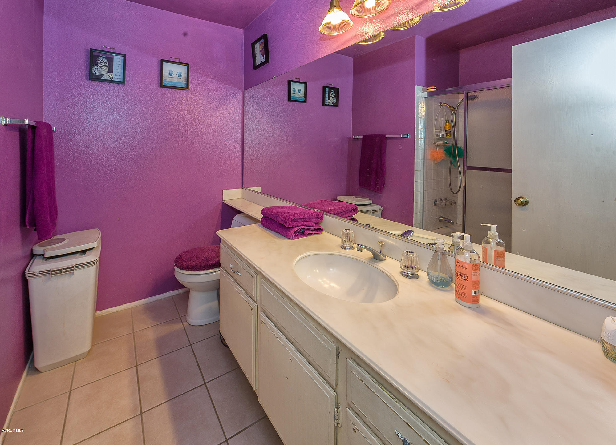 12590 Crystal Ranch Road Moorpark, CA 93021 - Photo 13 of 21 a bathroom with a sink and toilet