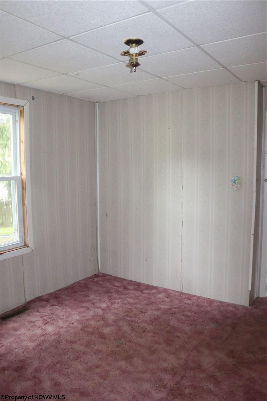66 Kelly Road Morgantown, WV 26508 - Photo 8 of 10 Gallery Image 8