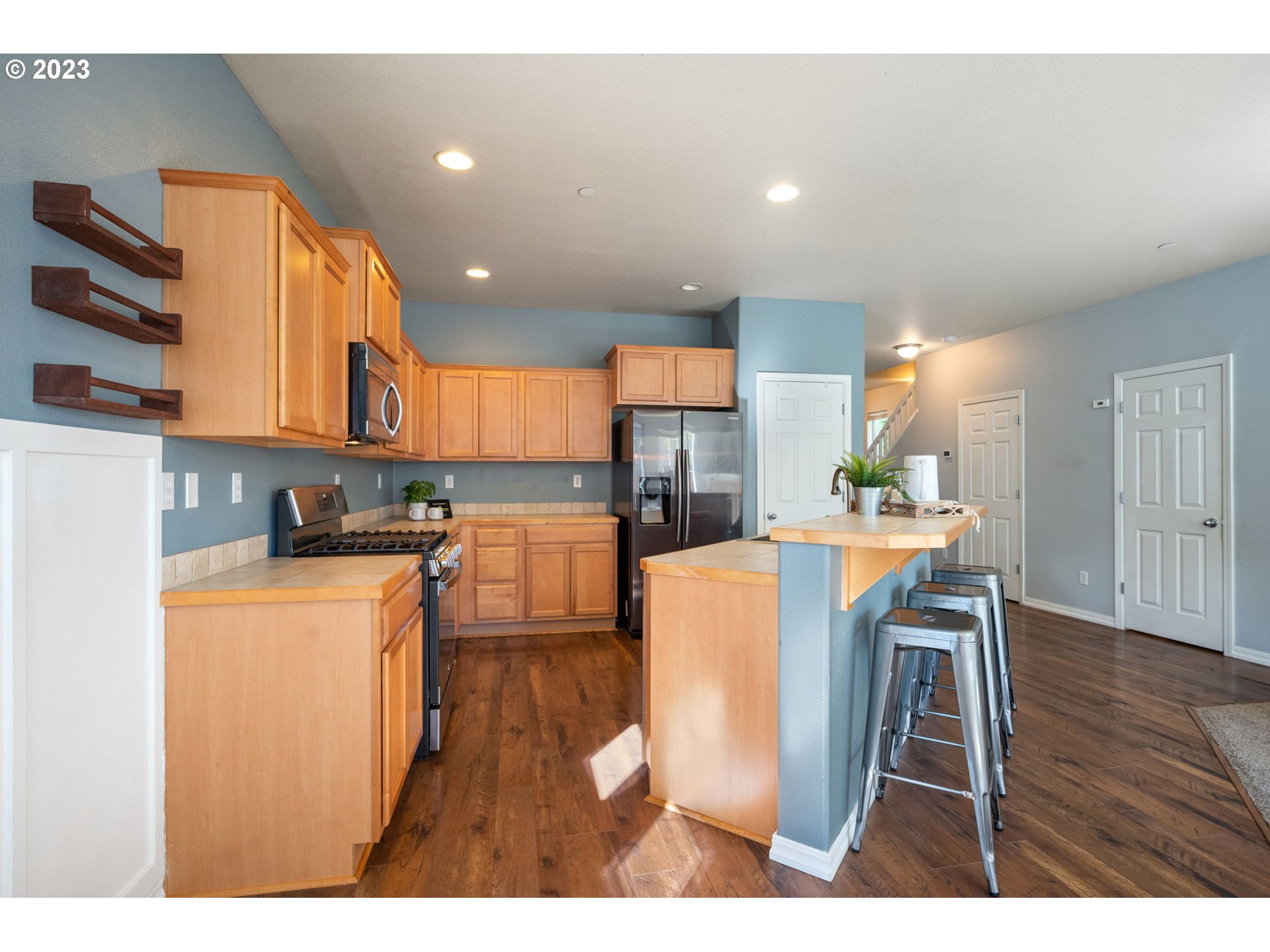276 North 7th Avenue Cornelius, OR 97113 - Photo 13 of 43 Kitchen