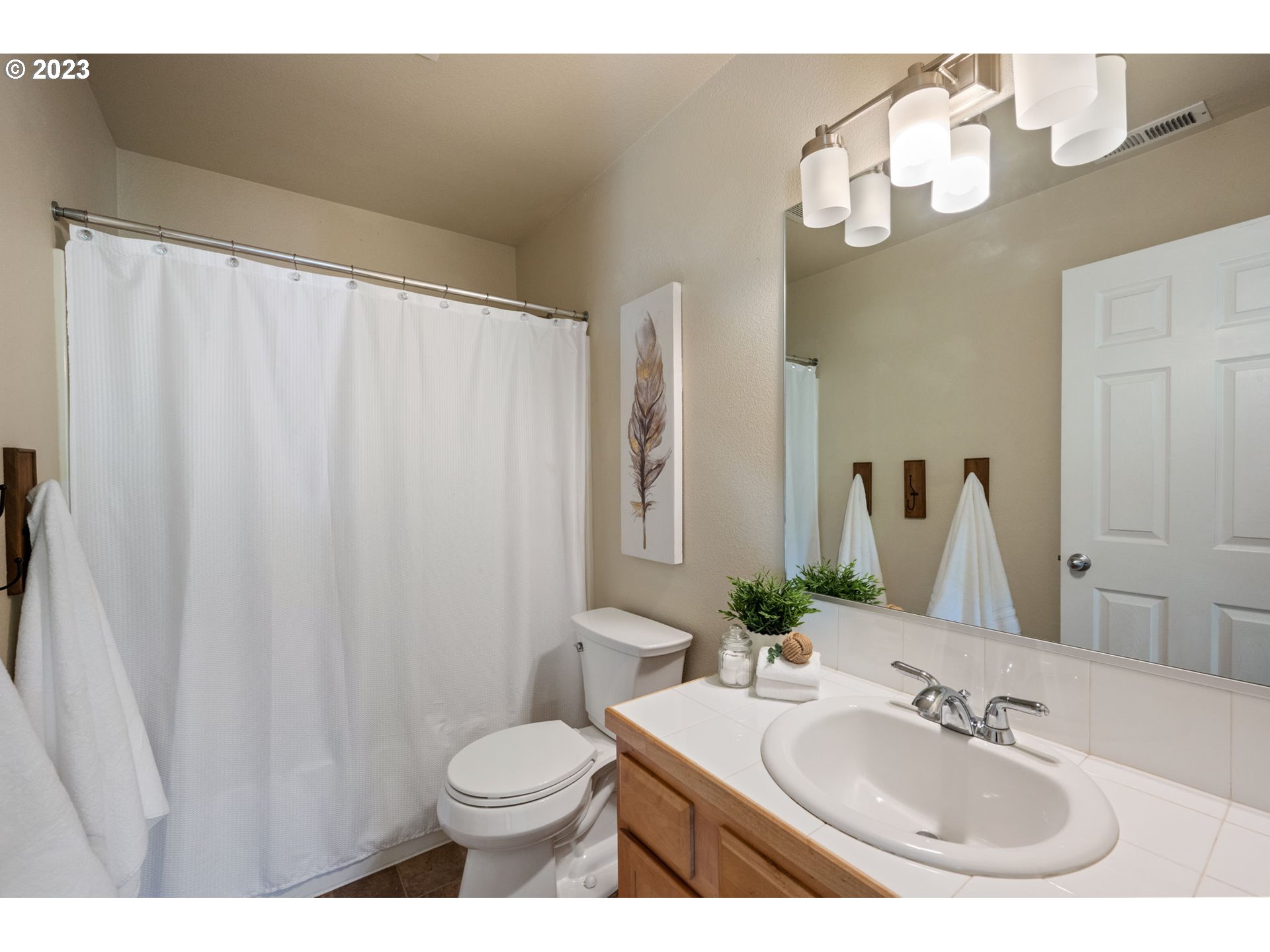 276 North 7th Avenue Cornelius, OR 97113 - Photo 32 of 43 Laundry