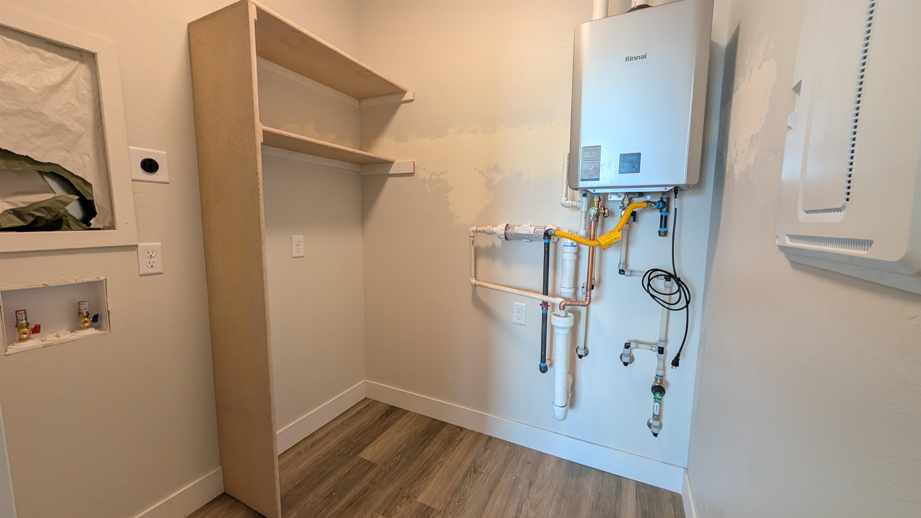 2454 Hamilton Road, Unit B Grand Junction, CO 81505 - Photo 11 of 12 Gallery Image 11