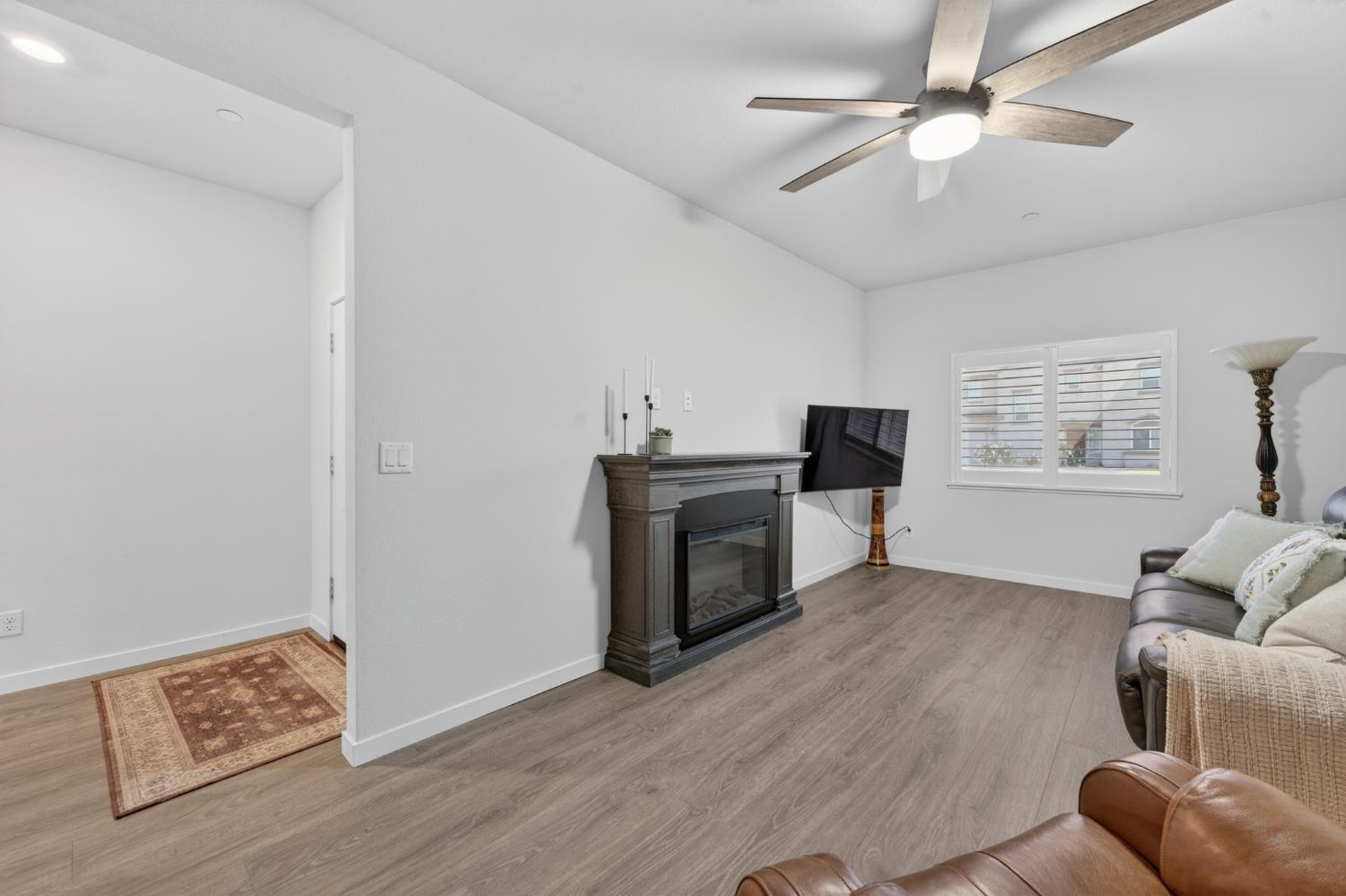 434 Kittyhawk Road Colusa, CA 95932 - Photo 10 of 42