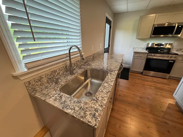 $1,500 | 663 Titus Hill Road, Colebrook, NH 03576