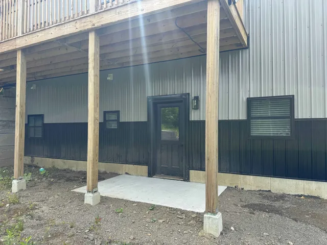 $1,500 | 663 Titus Hill Road, Colebrook, NH 03576