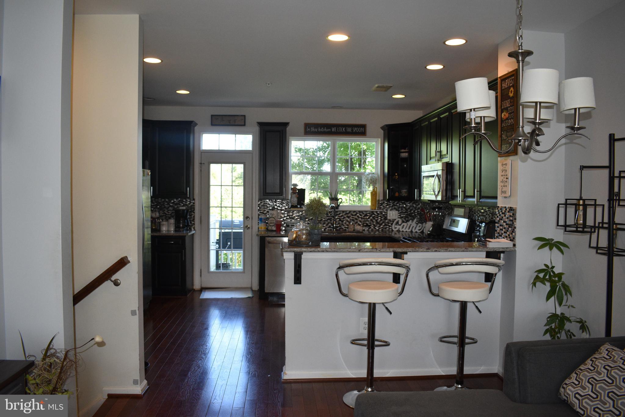 7444 Riding Meadow Way Manassas, VA 20111 - Photo 8 of 22 Gallery Image 8