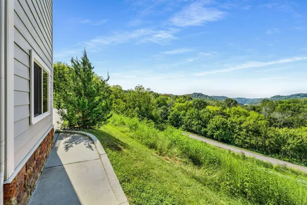 $925,000 | 132 Highbridge Drive, Smithville, TN 37166
