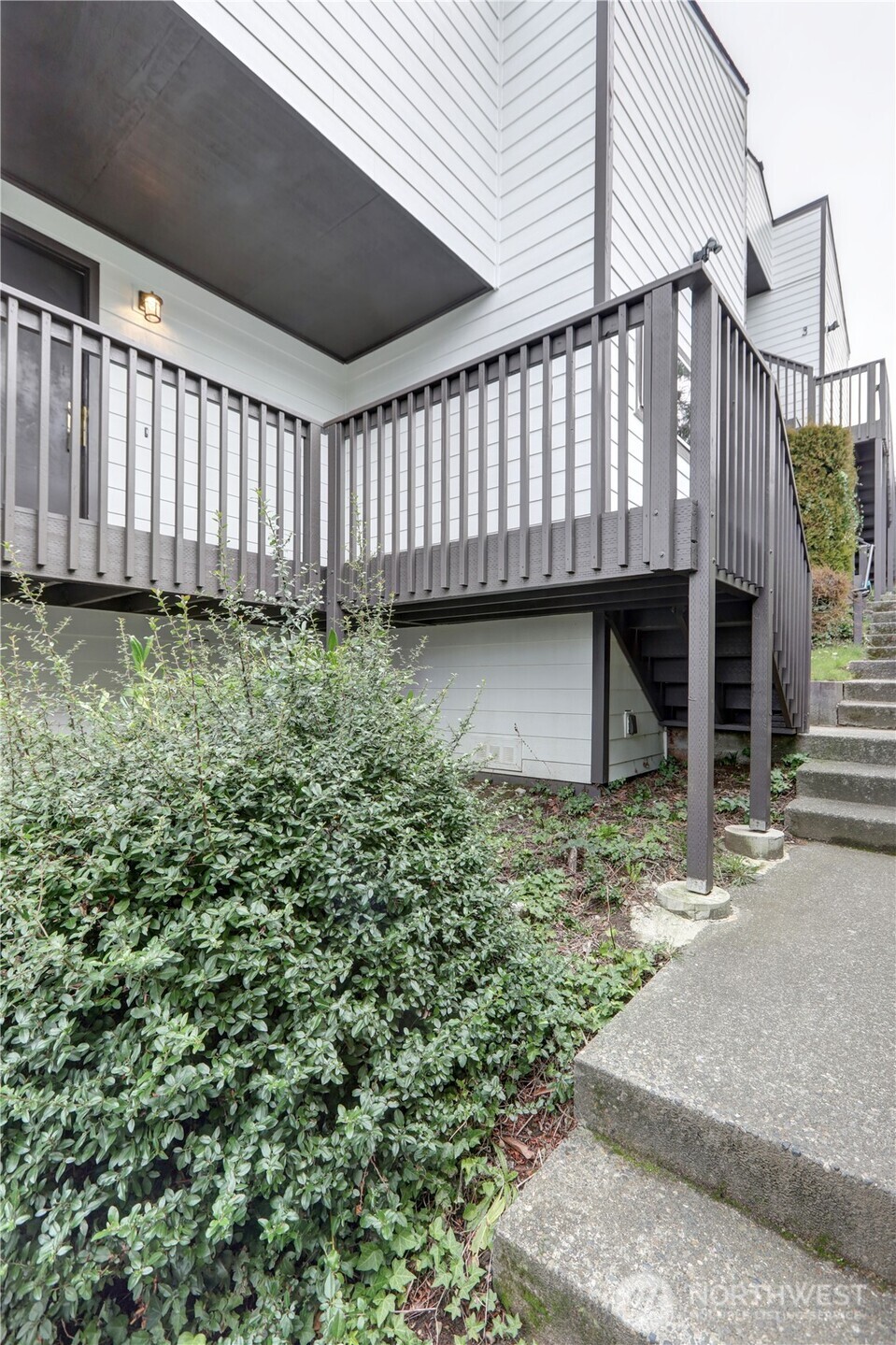 8100 Delridge Way Southwest Seattle, WA 98106 - Photo 2 of 23 Gallery Image 2