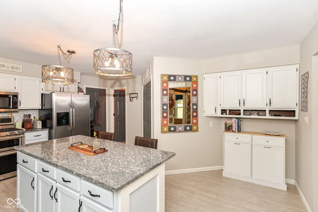 $369,500 | 8513 Brae Drive, Mooresville, IN 46158