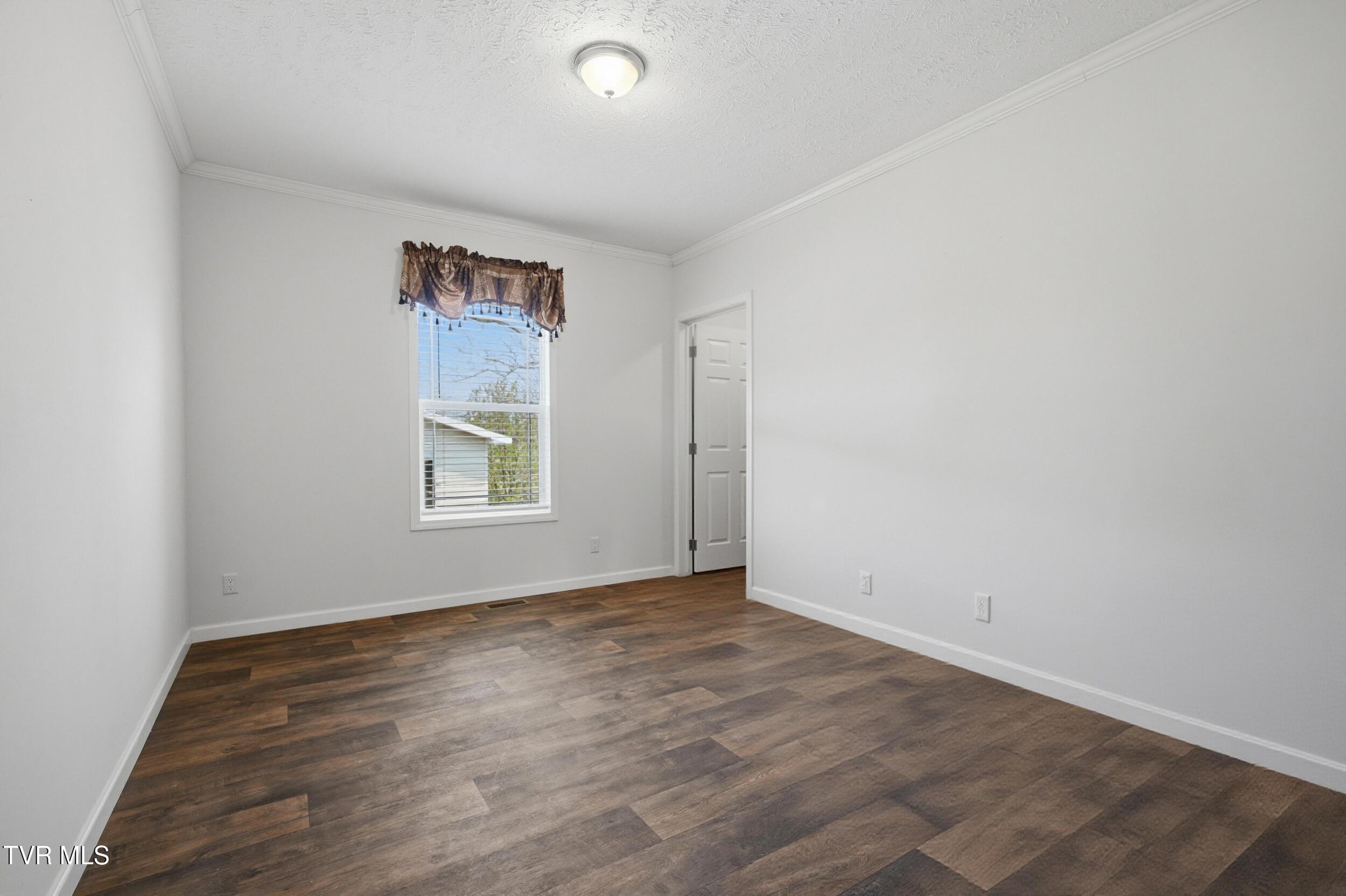 445 Sliger Road Jonesborough, TN 37659 - Photo 23 of 40 23_dsc08436_autoremove_23207935