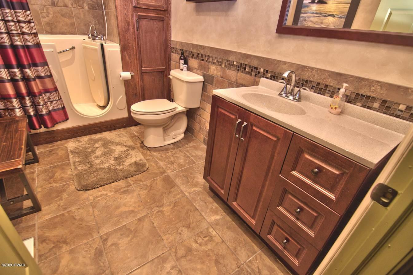 2652 Boulder Road Lake Ariel, PA 18436 - Photo 47 of 63