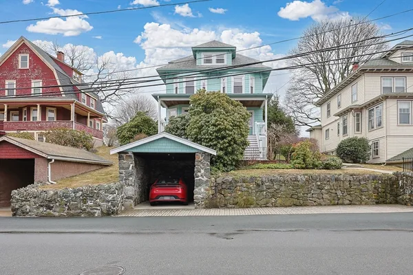 $975,900 | 63 Walker Road, Swampscott, MA 01907