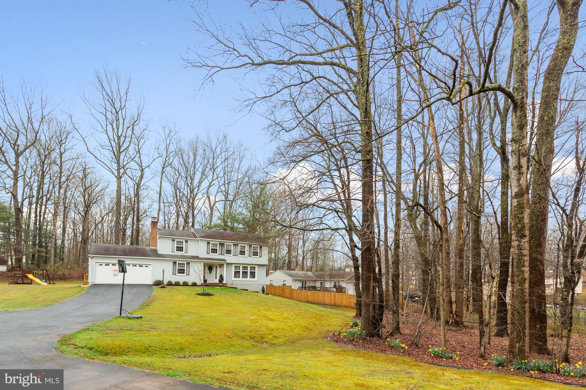 11953 Appling Valley Road Fairfax, VA 22030 - Photo 2 of 35 Gallery Image 2