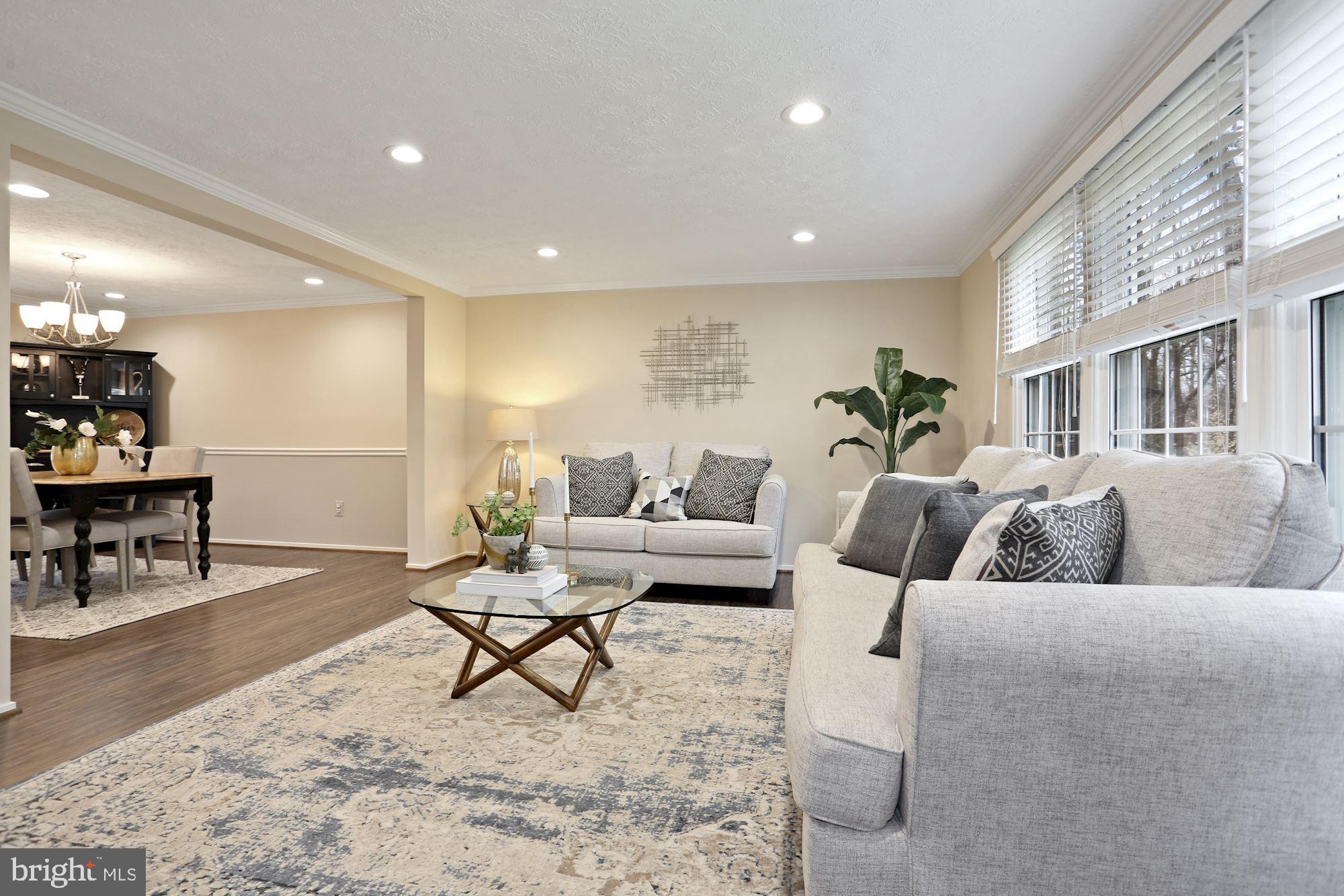 11953 Appling Valley Road Fairfax, VA 22030 - Photo 6 of 35 Formal Living Room