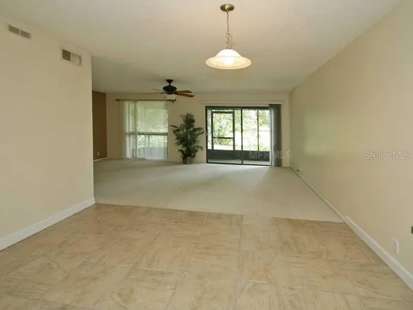 $1,800 | 407 Sheoah Boulevard, Unit 9, Winter Springs, FL 32708