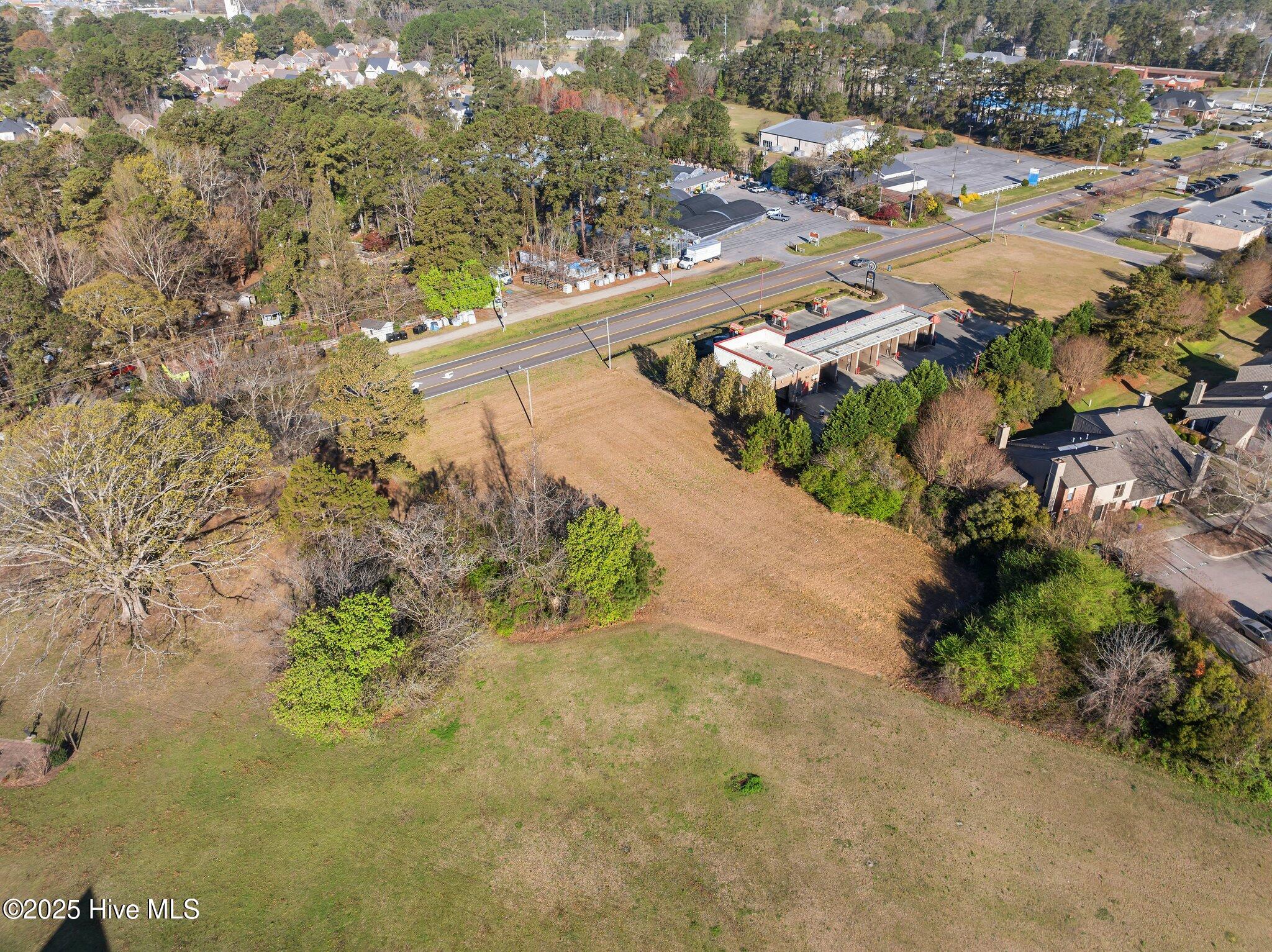 4211 Old Tar Road Winterville, NC 28590 - Photo 6 of 16 6-web-or-mls-DJI_0267