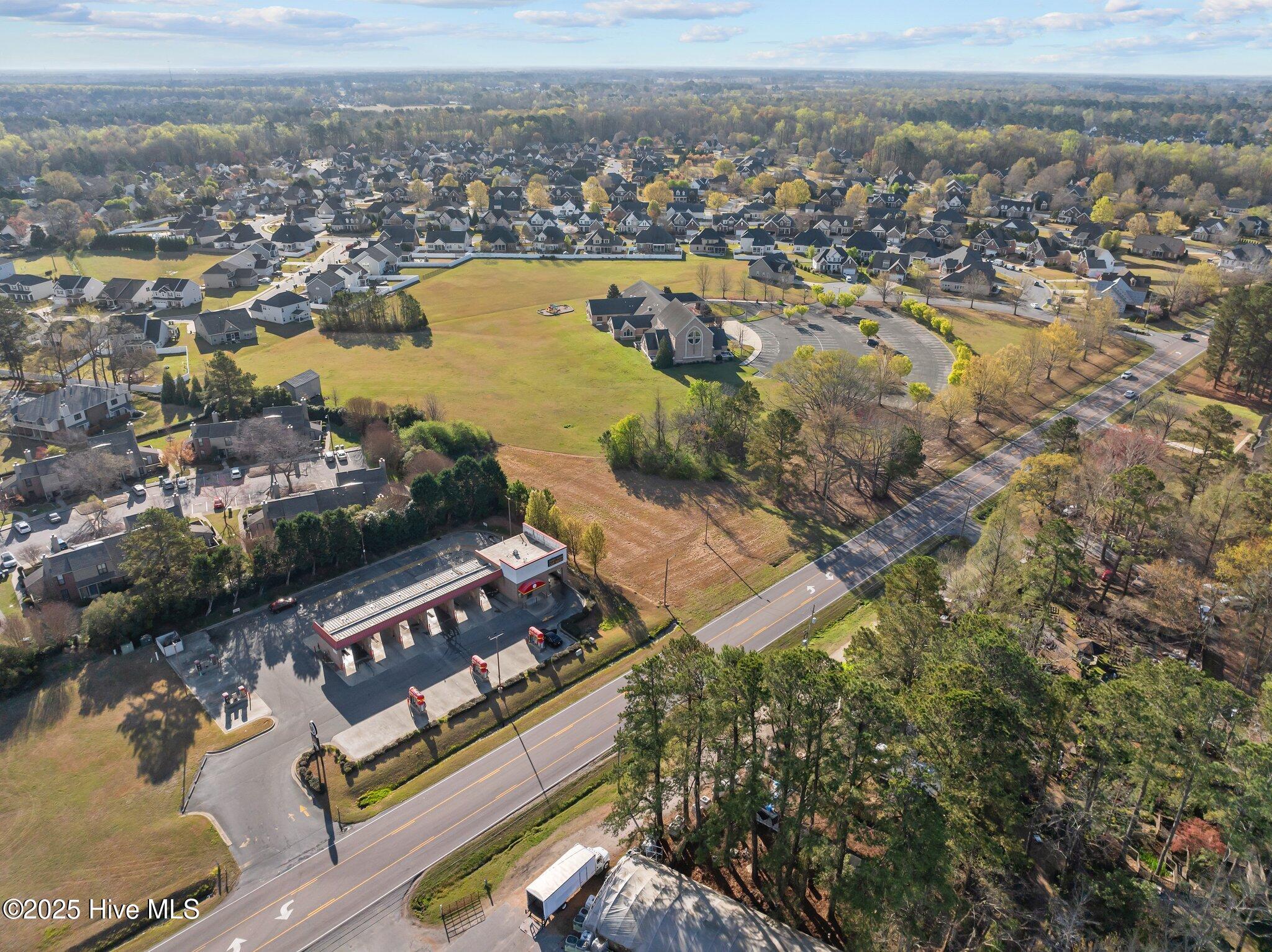 4211 Old Tar Road Winterville, NC 28590 - Photo 9 of 16 9-web-or-mls-DJI_0270
