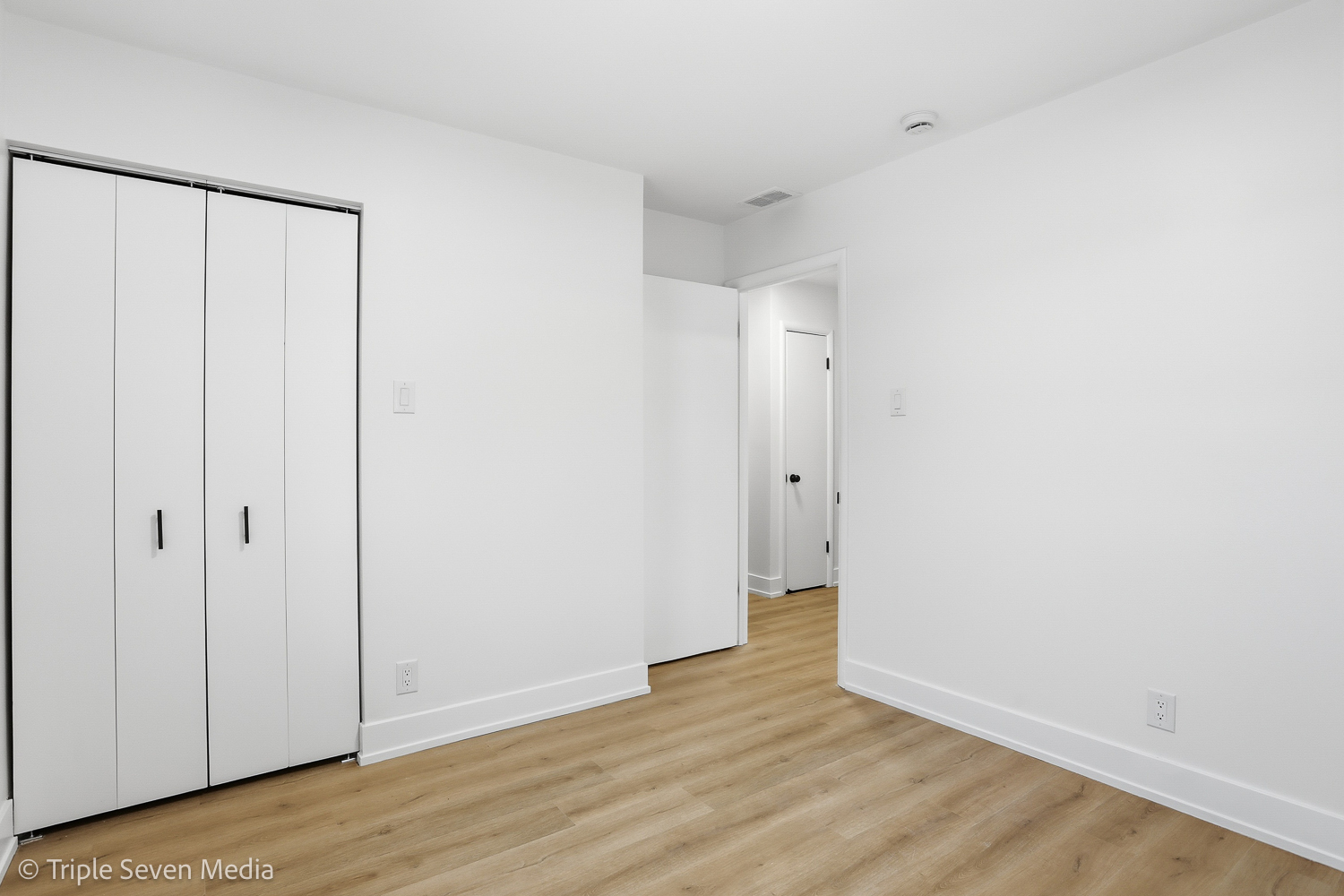 6135 Birmingham Street Chicago Ridge, IL 60415 - Photo 25 of 28