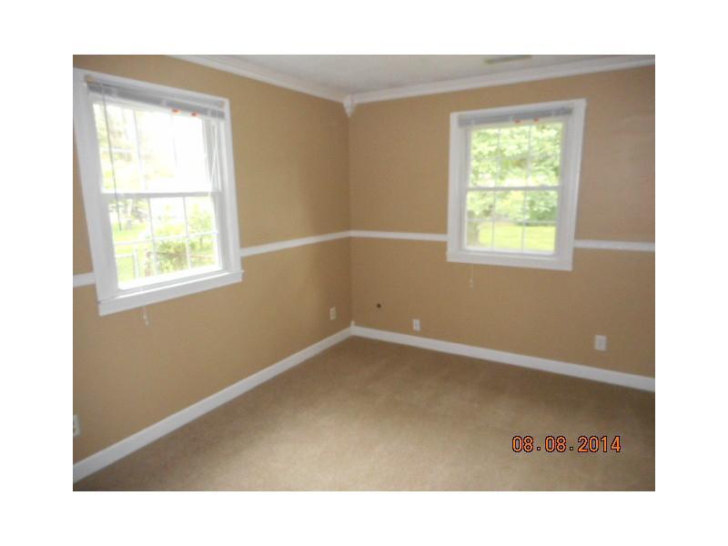 4418 Windsor Road Brownsburg, IN 46112 - Photo 8 of 10 Gallery Image 8