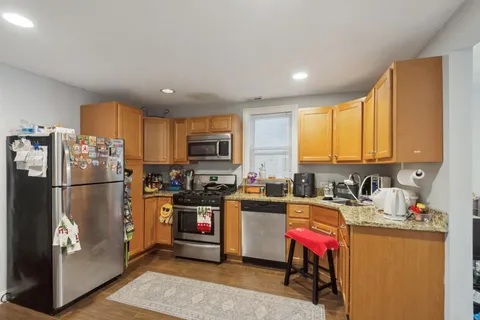 $1,000,000 | 1707 North Washtenaw Avenue, Chicago, IL 60647