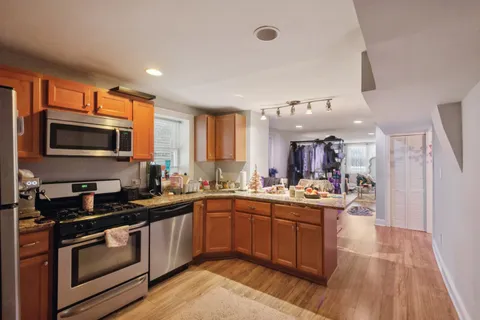 $1,000,000 | 1707 North Washtenaw Avenue, Chicago, IL 60647