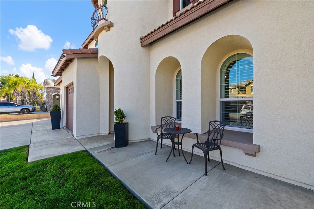 33713 Pebble Brook Circle Temecula, CA 92592 - Photo 11 of 62