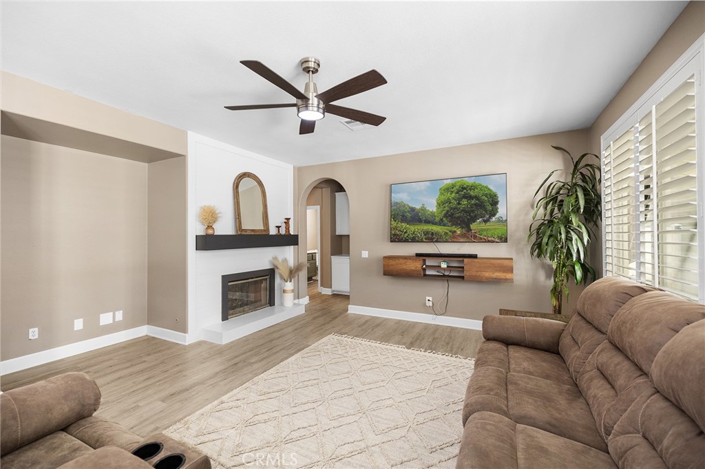 33713 Pebble Brook Circle Temecula, CA 92592 - Photo 17 of 62