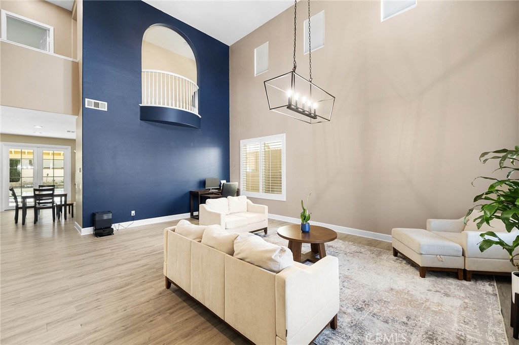 33713 Pebble Brook Circle Temecula, CA 92592 - Photo 10 of 62