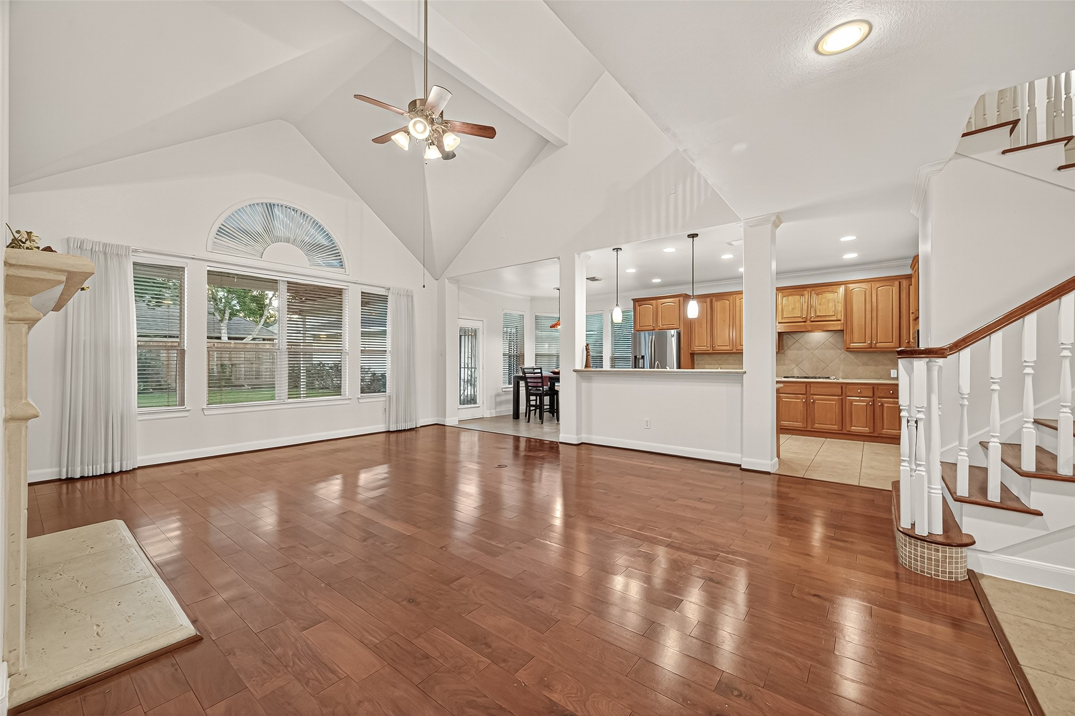 4802 North Pine Brook Way Houston, TX 77059 - Photo 12 of 47