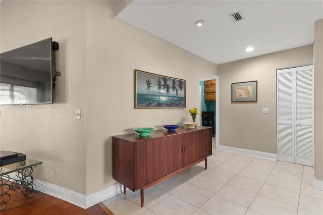 $485,000 | 501 Penn National Road, Seffner, FL 33584