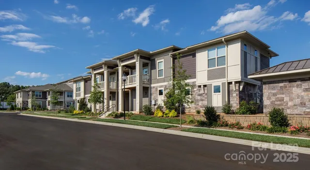 $1,419 | 121 Village Green Lane, Unit DALTON, Mooresville, NC 28117