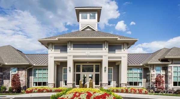 $1,472 | 121 Village Green Lane, Unit DALTON, Mooresville, NC 28117