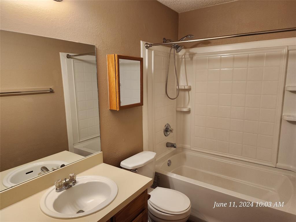 429 Southwest Thomas Street, Unit D Burleson, TX 76028 - Photo 10 of 10