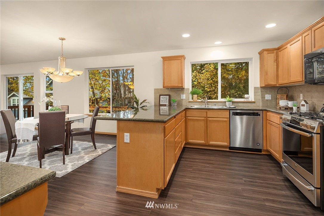 23109 12th Drive Southeast Bothell, WA 98021 - Photo 8 of 30