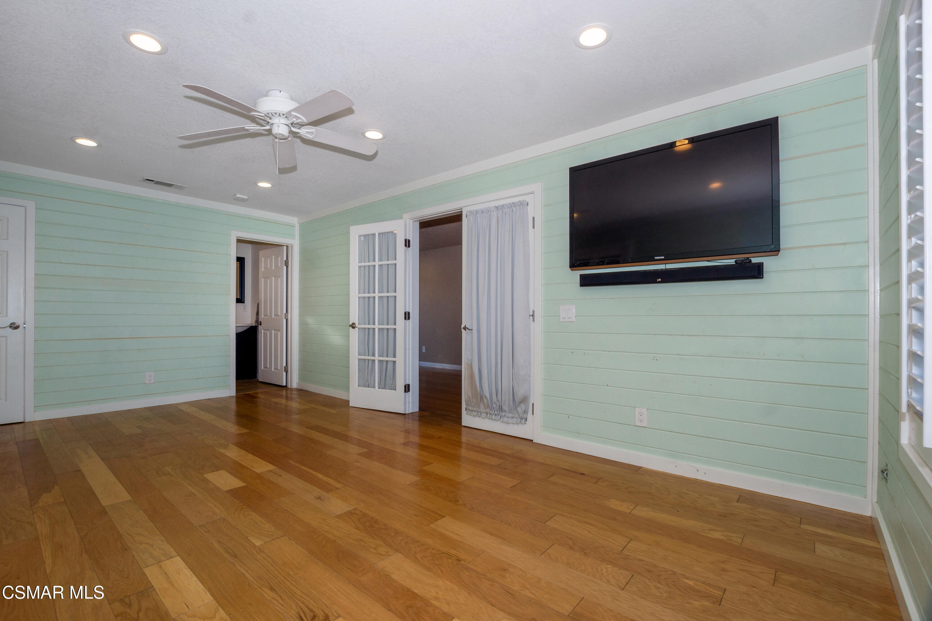 4019 Conejo Mesa Street Moorpark, CA 93021 - Photo 13 of 29 downstairs primary bedroom 4019 Conejo M