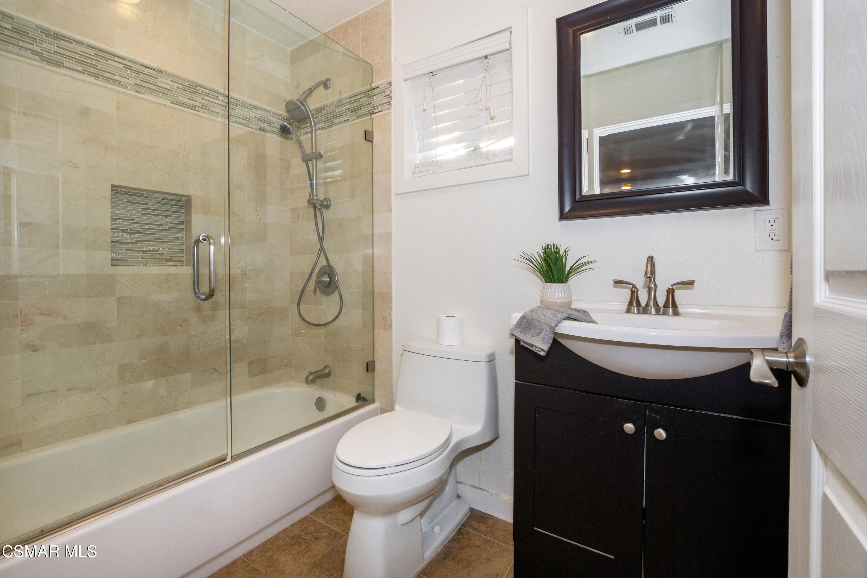 4019 Conejo Mesa Street Moorpark, CA 93021 - Photo 14 of 29 downstairs primary bathroom 4019 Conejo