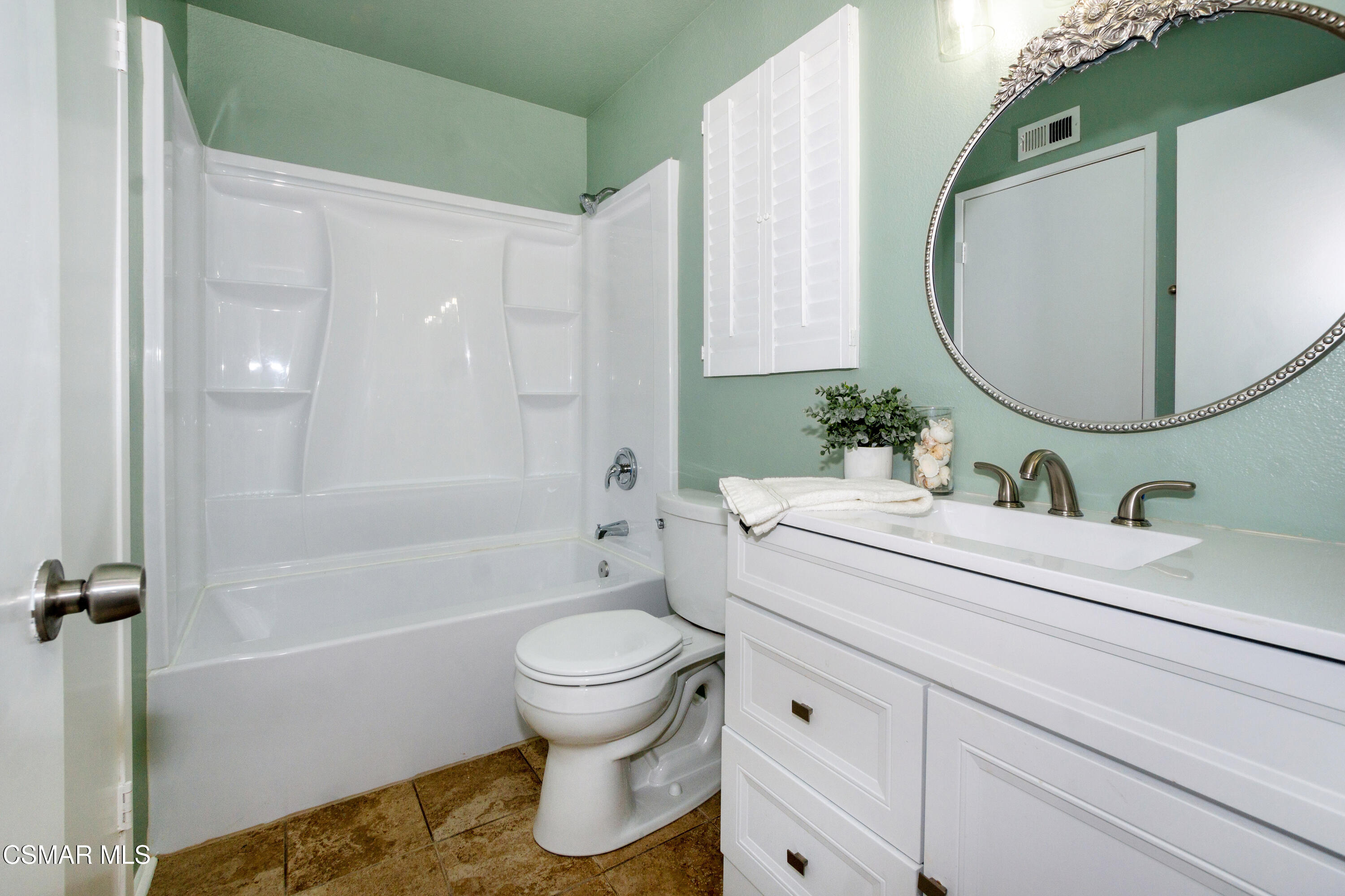 4019 Conejo Mesa Street Moorpark, CA 93021 - Photo 18 of 29 secondary bathroom 4019 Conejo Mesa St