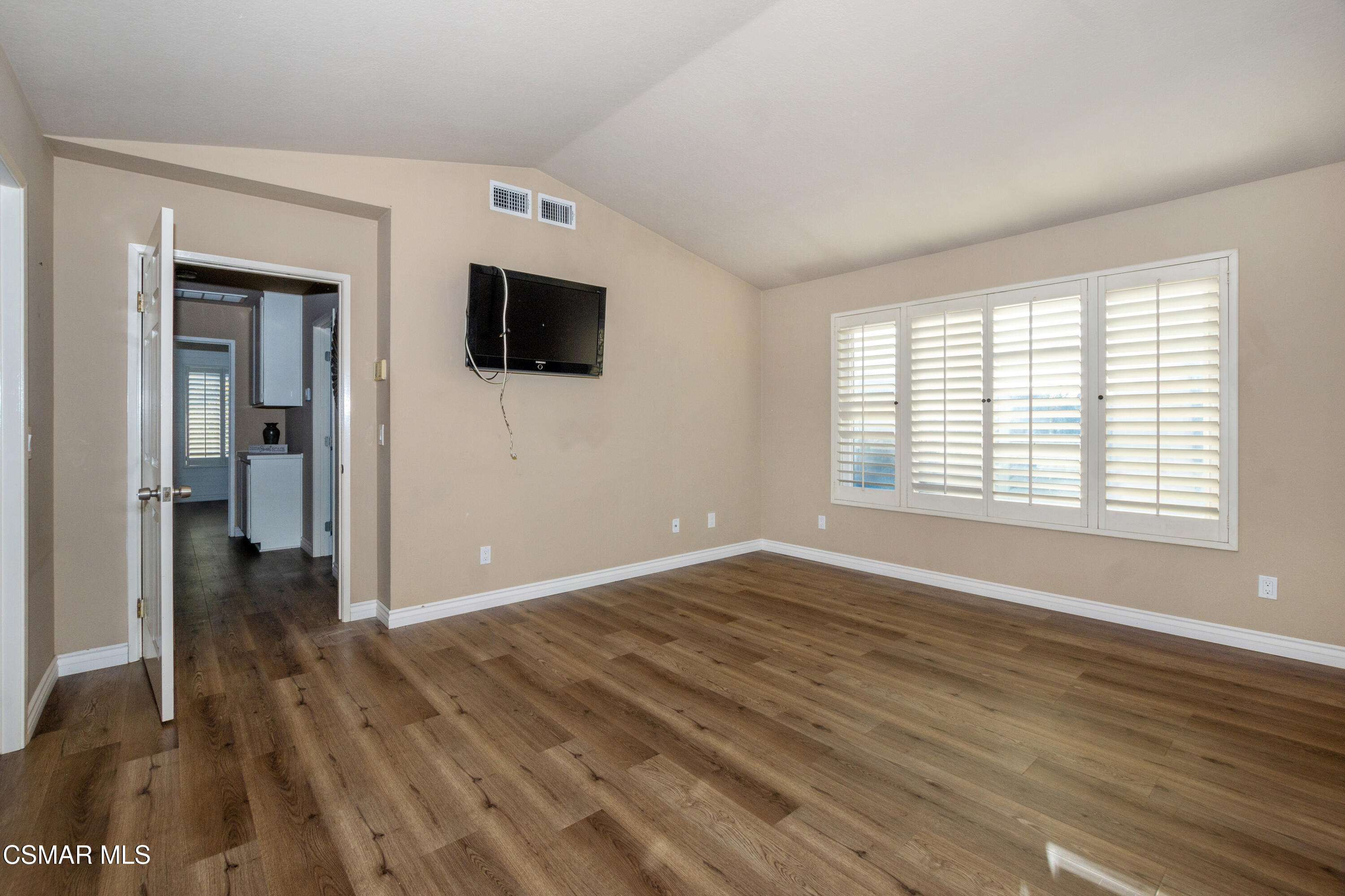 4019 Conejo Mesa Street Moorpark, CA 93021 - Photo 20 of 29 upstairs primary bedroom 4019 Conejo Mes