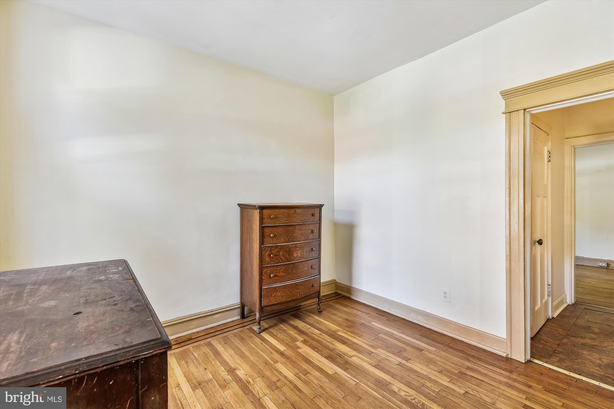 109 East 33rd Street Baltimore, MD 21218 - Photo 15 of 70 Unit #1 - Living Room
