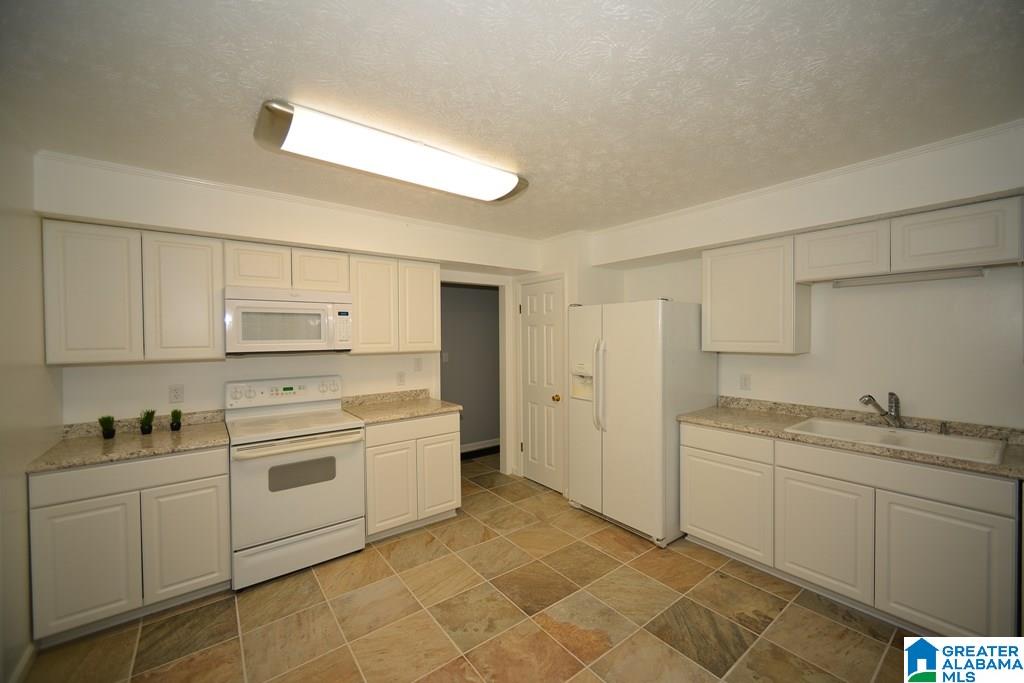 6000 Medders Street Anniston, AL 36206 - Photo 2 of 45