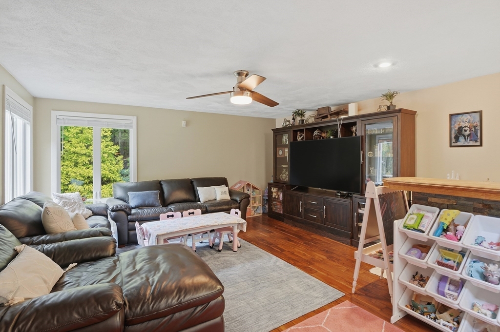 176 Cashman Hill Road Ashburnham, MA 01430 - Photo 8 of 42