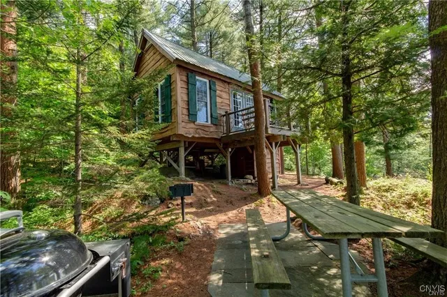 $319,900 | 14412 Round, Harrisville, NY 13648