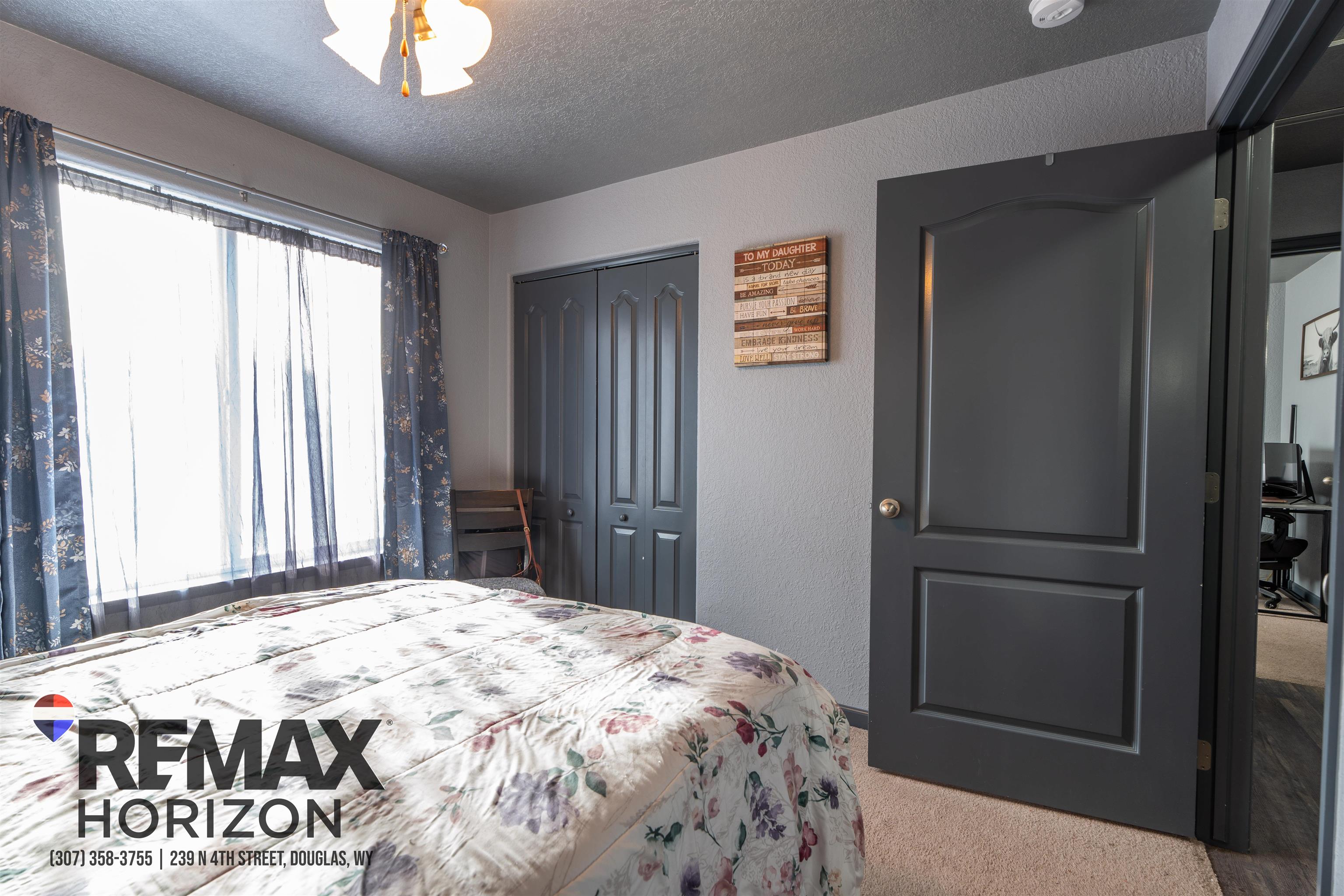 118 Bow Street Douglas, WY 82633 - Photo 17 of 39