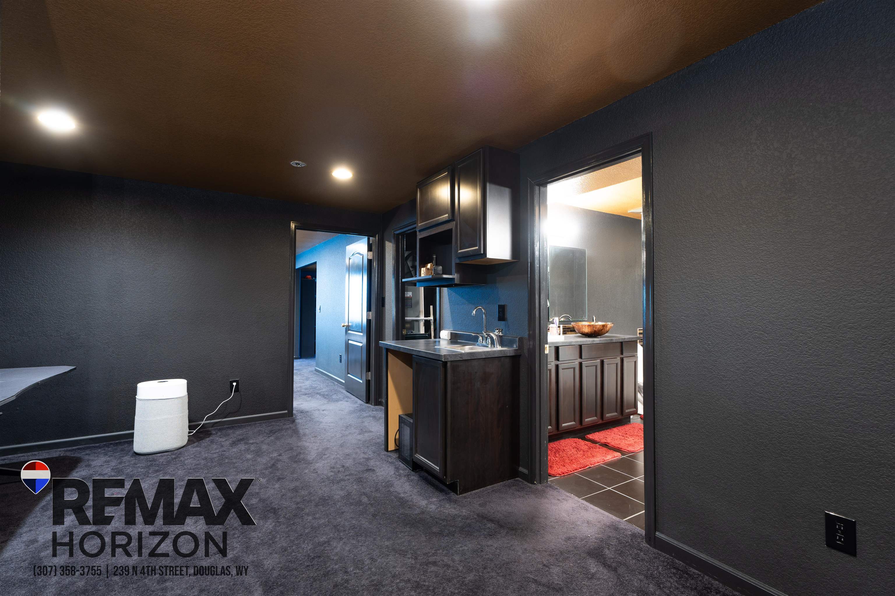 118 Bow Street Douglas, WY 82633 - Photo 29 of 39